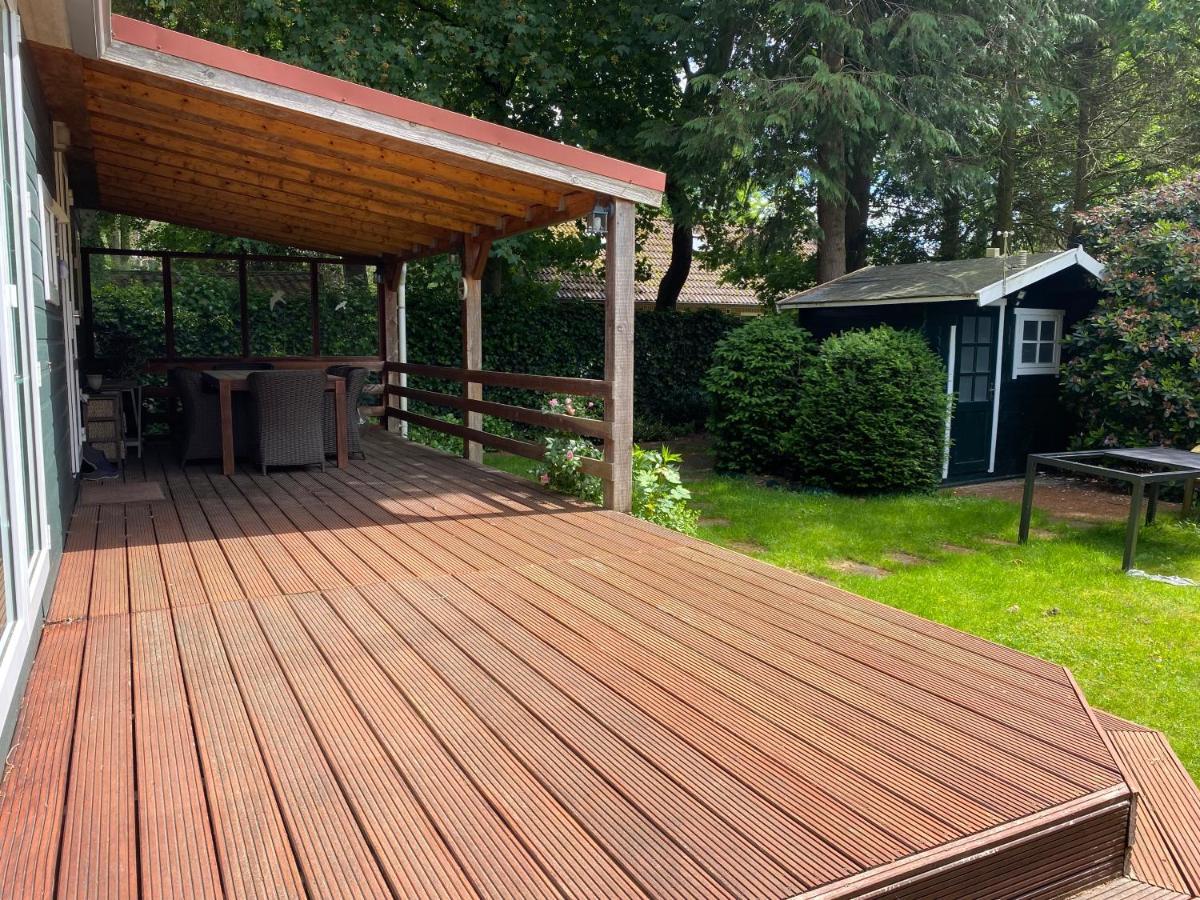 Ruim Privacyvol Chalet Met Overdekt Terras Ermelo Exteriér fotografie